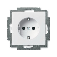 Розетка ABB basic55 біла 1-на з заземленням гвинт.